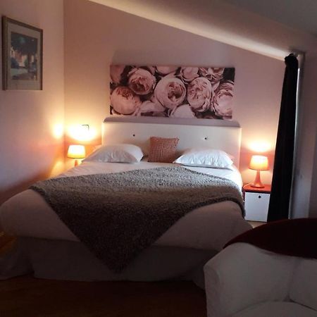 Chambre Noire Bed & Breakfast Saint-Saint-Paimboeuf Екстериор снимка